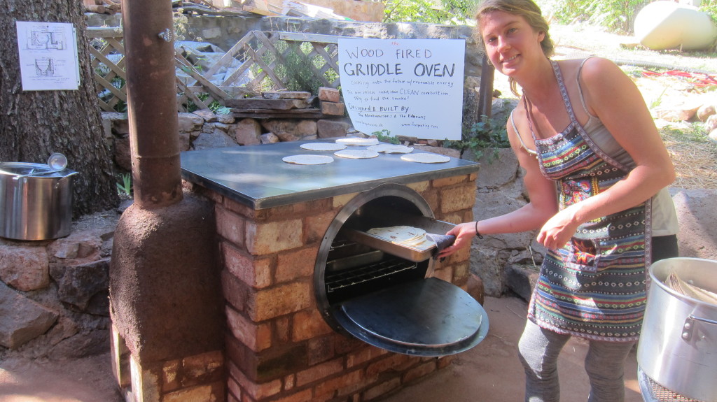 Rocket-Fired Griddle Oven - Firespeaking