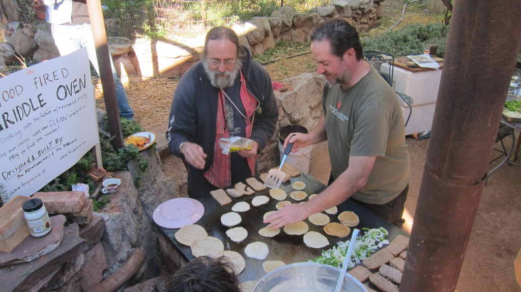 Rocket-Fired Griddle Oven - Firespeaking